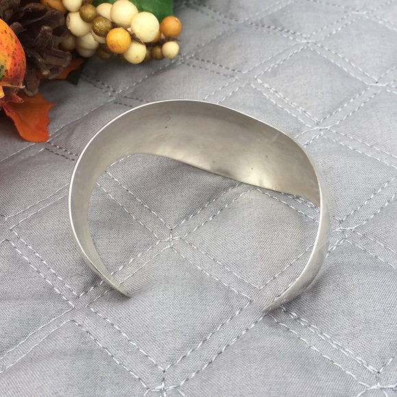 Vintage Sterling Silver Cuff - Picture 4 of 4